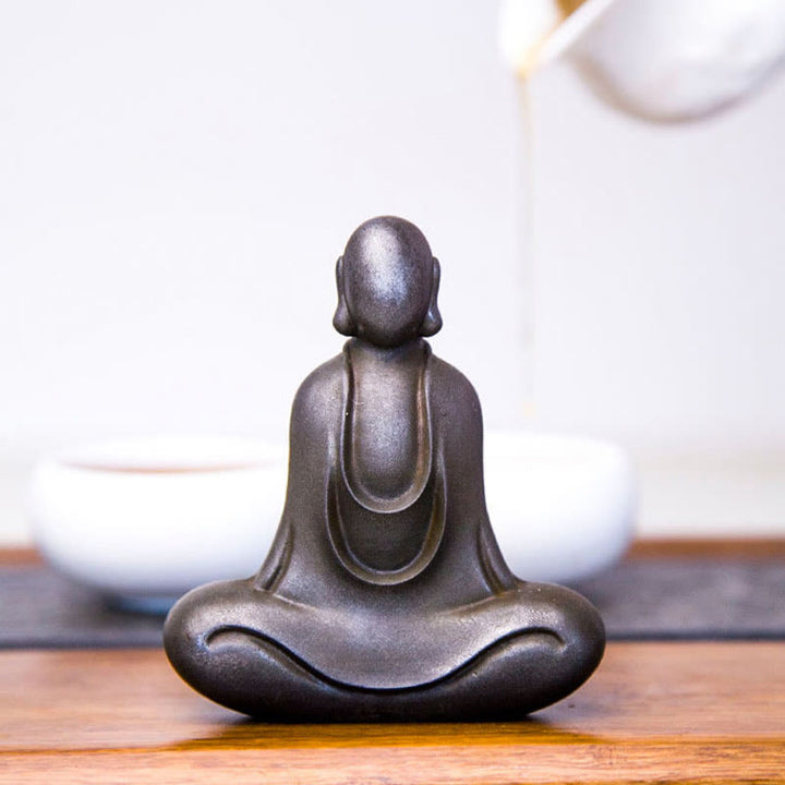 Buddha Stones Tybetański Budda Żelazo Proszek Rdza Odlew Żywicy Statuetka Dekoracja Biurka