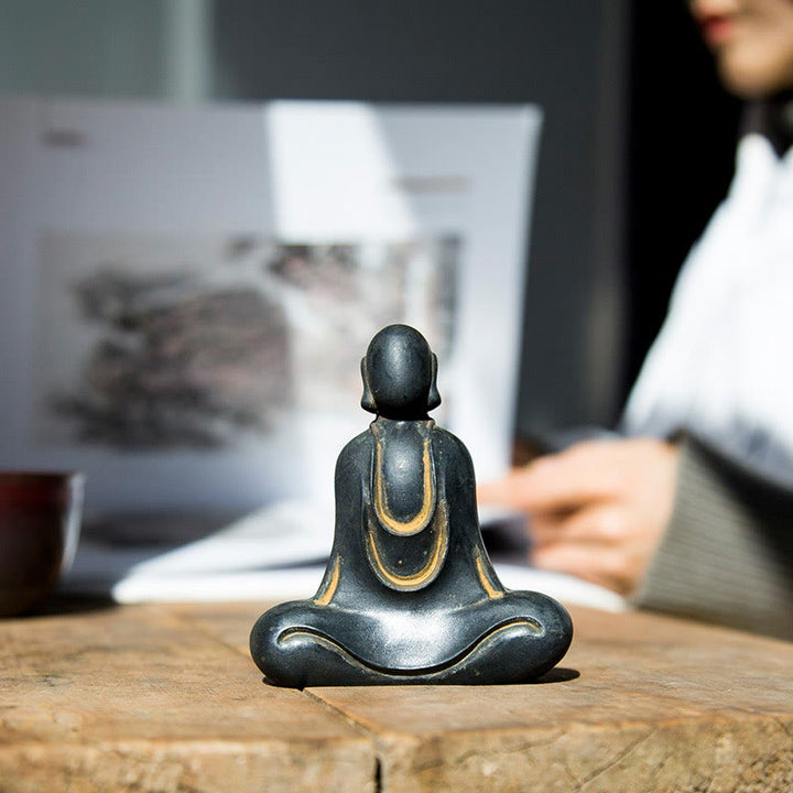 Buddha Stones Tybetański Budda Żelazo Proszek Rdza Odlew Żywicy Statuetka Dekoracja Biurka - image 15