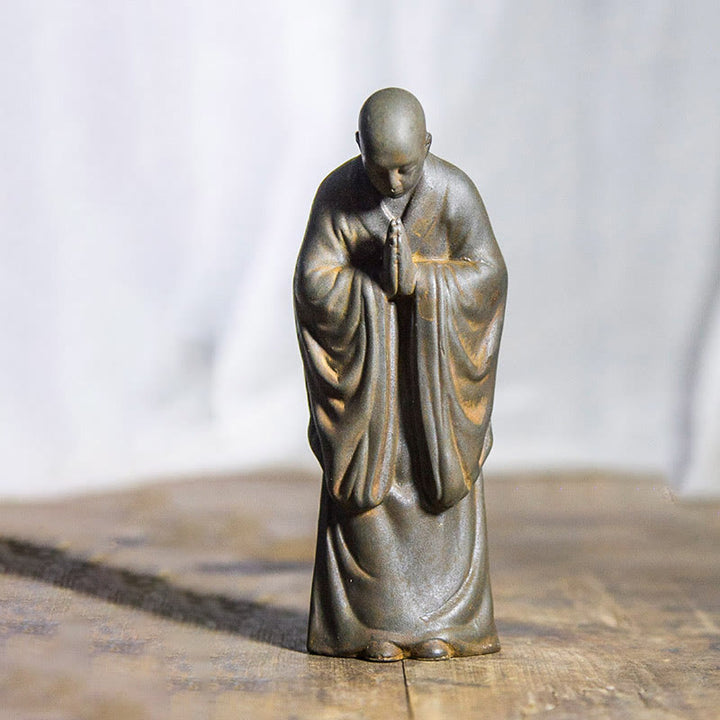 Buddha Stones Medytujący Modlący się Mnich Żelazo Proszek Rdza Odlew Żywicy Statua Dekoracja Domu