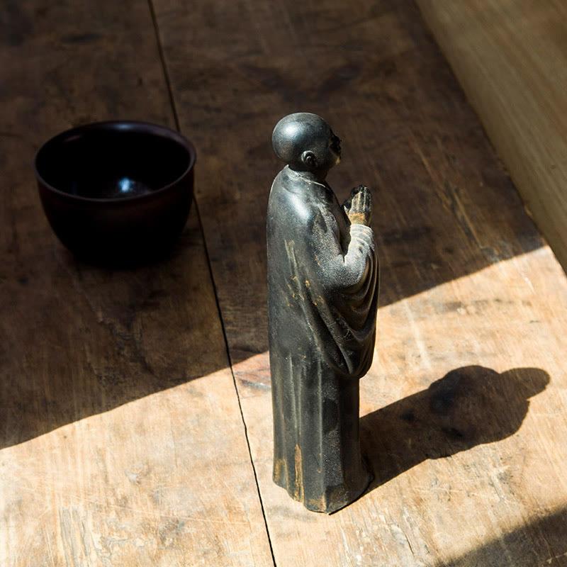 Buddha Stones Medytujący Modlący się Mnich Żelazo Proszek Rdza Odlew Żywicy Statua Dekoracja Domu