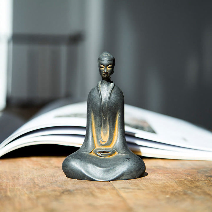 Buddha Stones Ręcznie Budda Siakjamuni Żelazo Proszek Rdza Odlew Żywicy Statua Dekoracja Domu - Rdzawy Budda Siakjamuni 9,5 * 5,8 * 3,6 cm - image 0