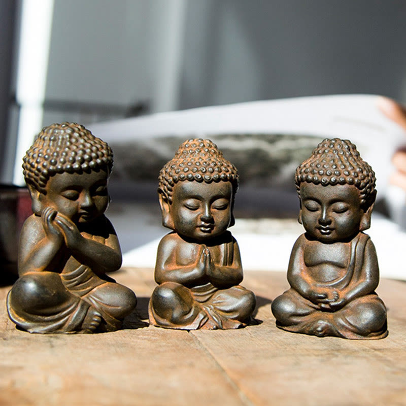 Buddha Stones Ręcznie Robione Mały Budda Siakjamuni Żelazo Proszek Rdza Odlew Żywicy Dekoracja Statuy