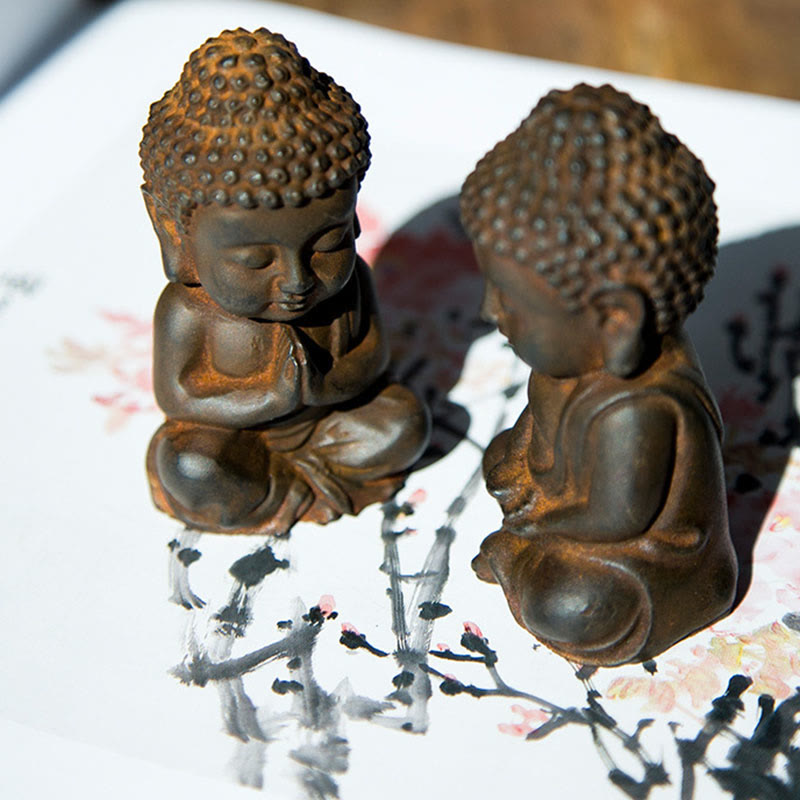 Buddha Stones Ręcznie Robione Mały Budda Siakjamuni Żelazo Proszek Rdza Odlew Żywicy Dekoracja Statuy