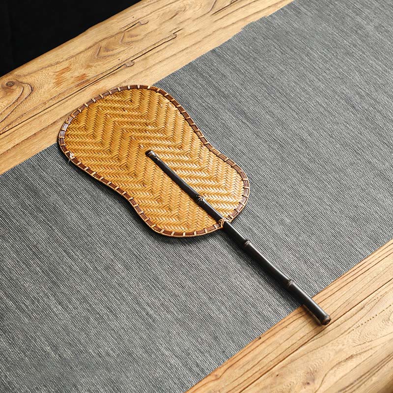 Buddha Stones w stylu chińskim, ręcznie tkane z bambusa, okrągłe, owalne, w kształcie banana, z długim uchwytem