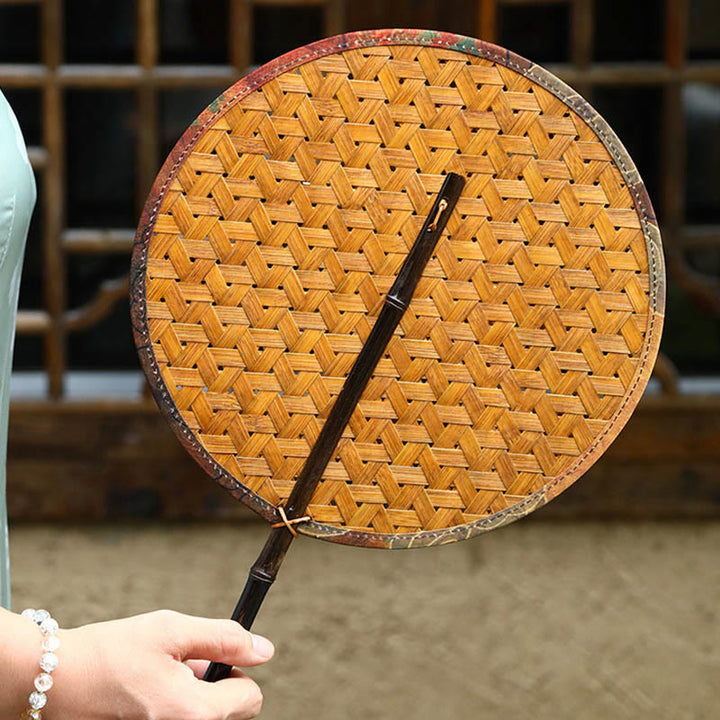 Buddha Stones Lato Retro Chiński Styl Ręcznie Bambusowe Tkane Okrągłe Bananowe Kształt Długi Uchwyt Wentylatora