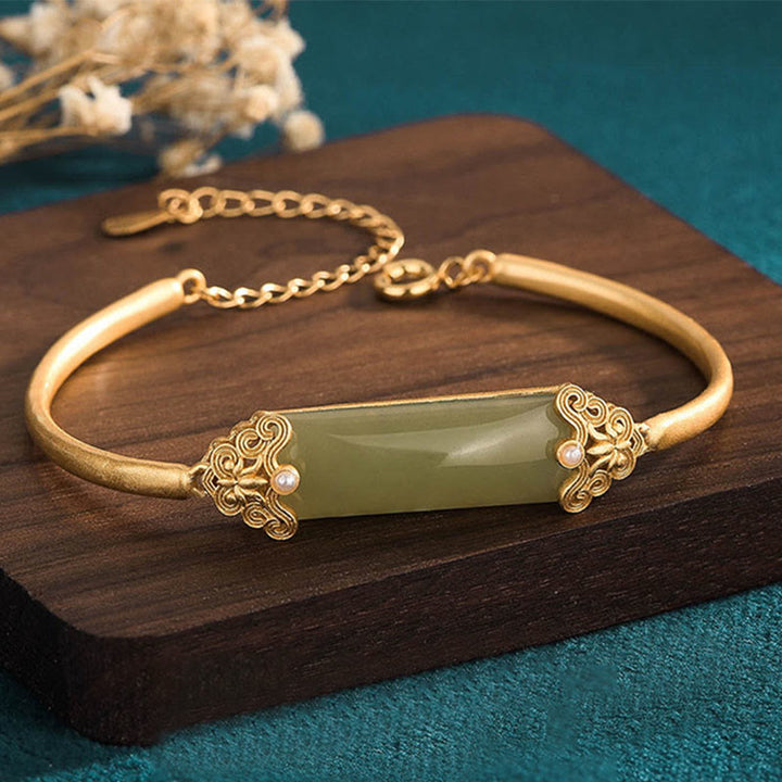 Bransoletka z Buddha Stones Hetian Jade 24K pozłacana szczęściem