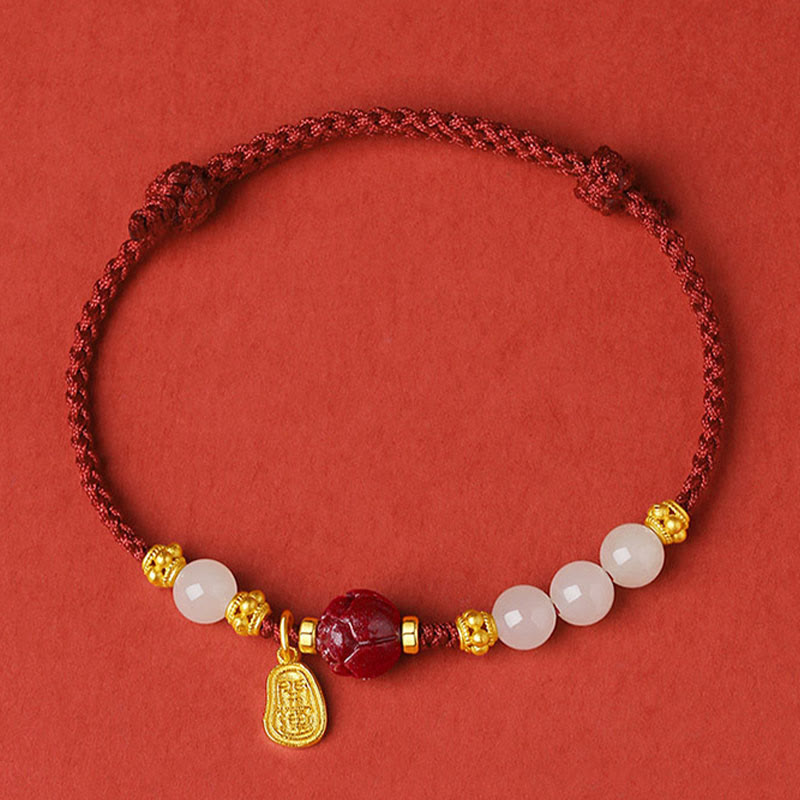 Buddha Stones Fu Charakter Jade Cynober 24K Pozłacana Bransoletka Szczęścia Czerwony Sznurek