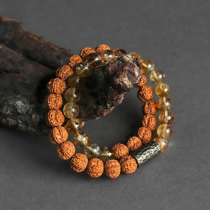 Bransoletka ochronna z podwójnym owinięciem z Buddha Stones, cytrynem i drzewem sandałowym Bodhi