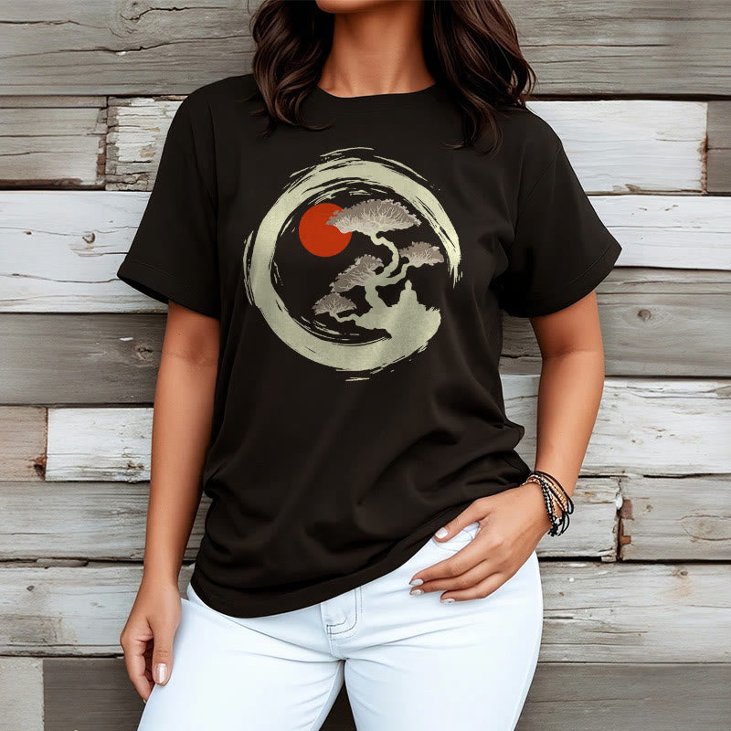 Buddha Stones Czerwone Słońce Sosna Zen Krąg Medytacja Budda Koszulka T-shirt - image 2