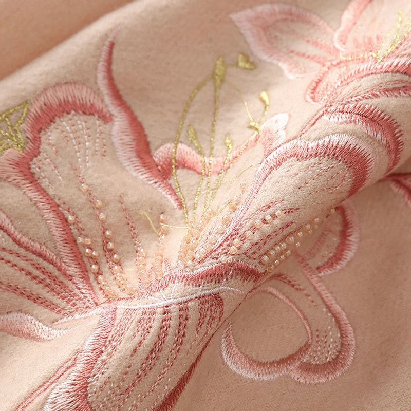 Buddha Stones Kamienie Lilia Haft Chwost Zimowy Przytulny Szal Podróżny Otulacz