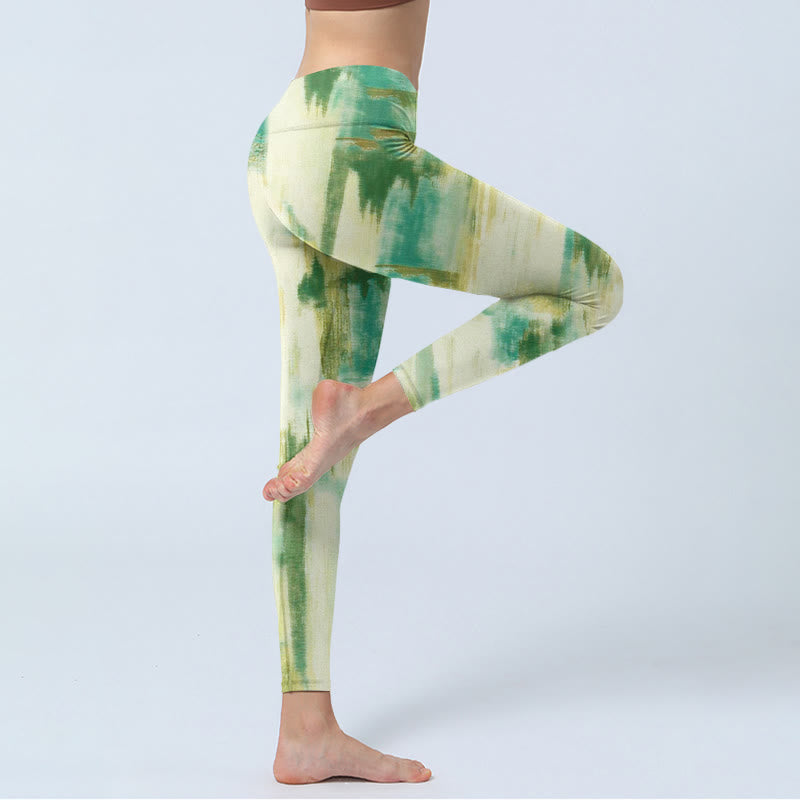 Legginsy do ćwiczeń z nadrukiem tie Buddha Stones w kolorze beżowym i zielonym, damskie spodnie do jogi - image 4
