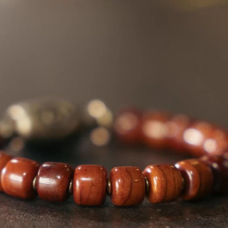 Buddha Stones Jak Kość Dzi Kształt Miedziany Stożek Wisiorek Siła Bransoletka