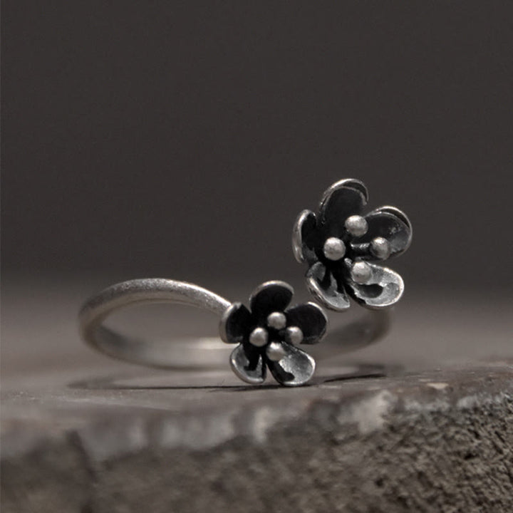 Pierścionek z kwiatami ze srebra próby 925 i Buddha Stones - Srebro próby 925 (obwód: 46,9 mm) - image 0