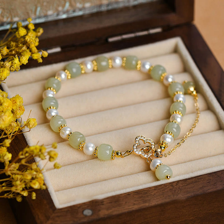Buddha Stones Hetian Jade Pearl Alloy Czterolistna koniczyna Wisiorek Bransoletka Obfitości