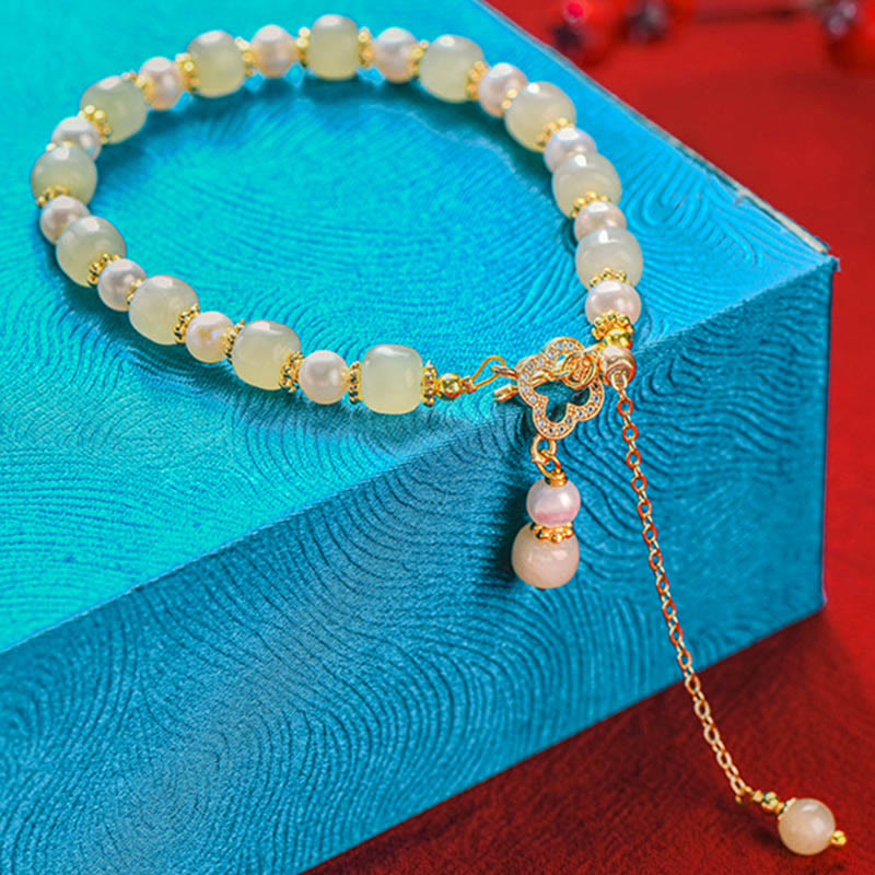Buddha Stones Hetian Jade Pearl Alloy Czterolistna koniczyna Wisiorek Bransoletka Obfitości