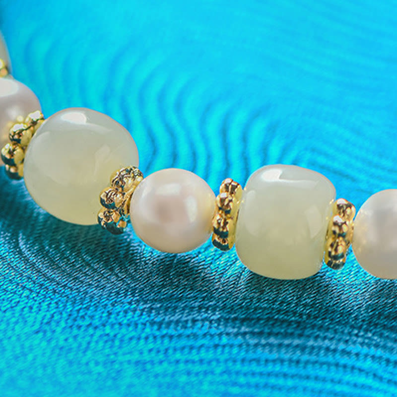 Buddha Stones Hetian Jade Pearl Alloy Czterolistna koniczyna Wisiorek Bransoletka Obfitości