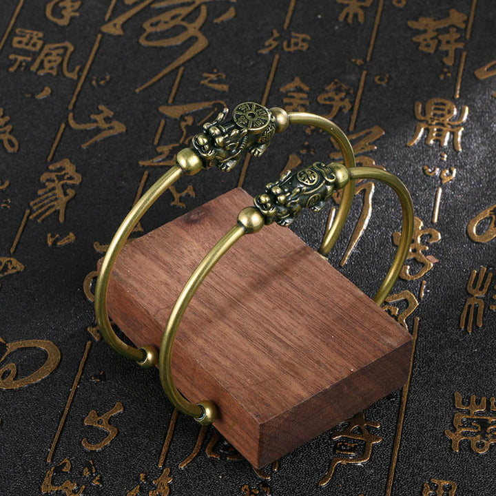 Buddha Stones Pi Xiu Niosący Kompas Fu Charakter Miedź Mosiądz Szczęście Bogactwo Bransoletka Bangle