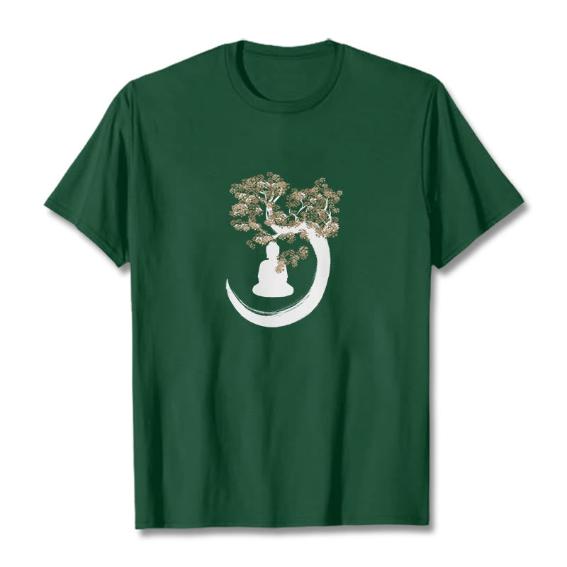 Buddha Stones Budda Siedzący Pod Drzewem Bawełniana Koszulka T-shirt - ForestGreen - 2XL - image 0