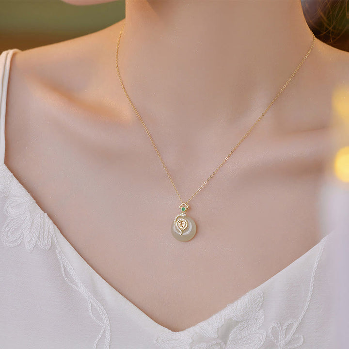 Buddha Stones 925 Srebro Sterlingowe Fu Charakter Hetian Jade Klamra Pokoju Rok Węża Naszyjnik Szczęście Wisiorek