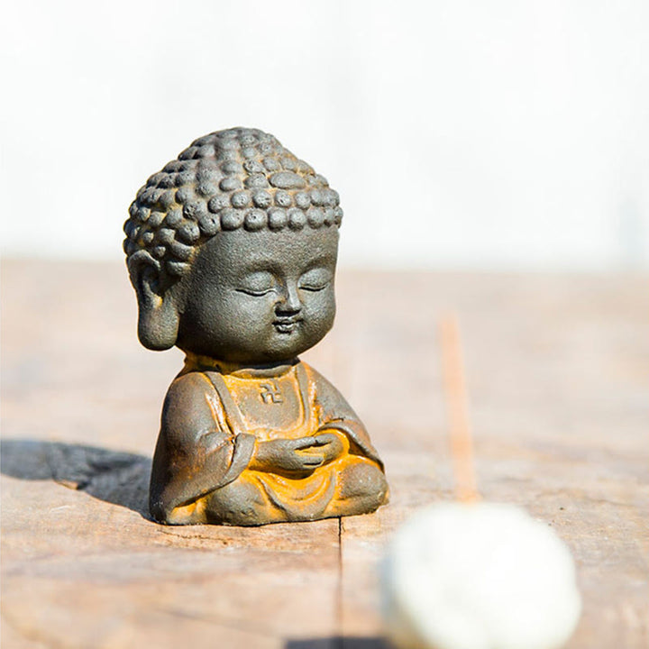 Buddha Stones Mały Medytujący Budda Żelazo Proszek Rdza Odlew Żywicy Statua Dekoracja Domu - image 10