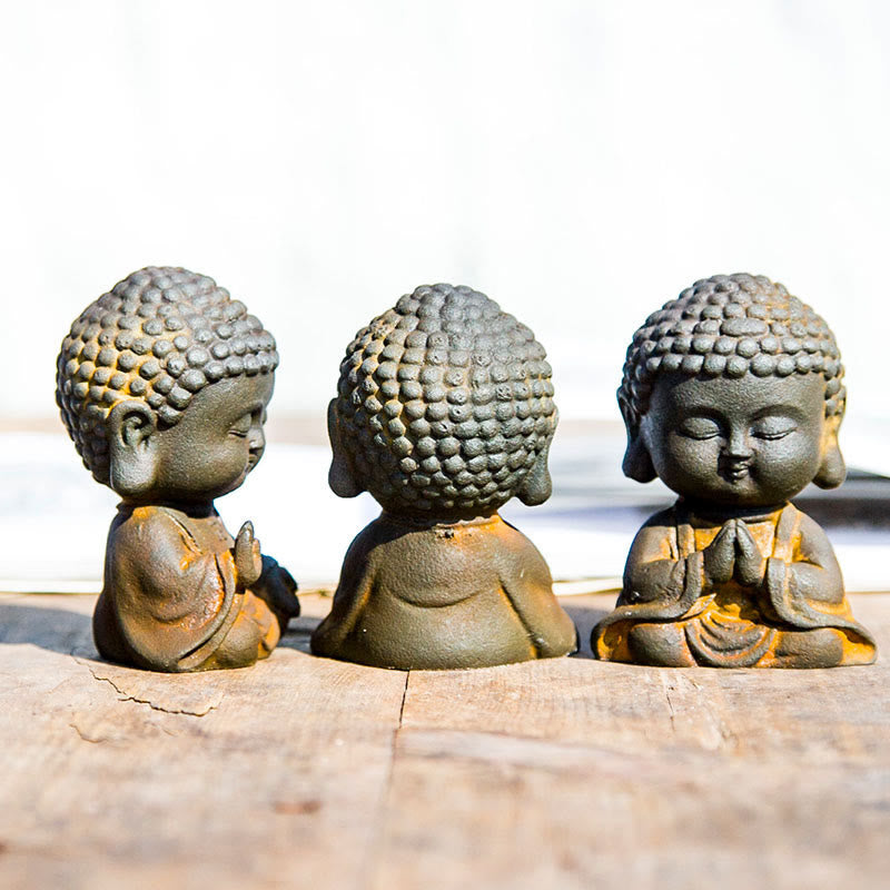 Buddha Stones Mały Medytujący Budda Żelazo Proszek Rdza Odlew Żywicy Statua Dekoracja Domu