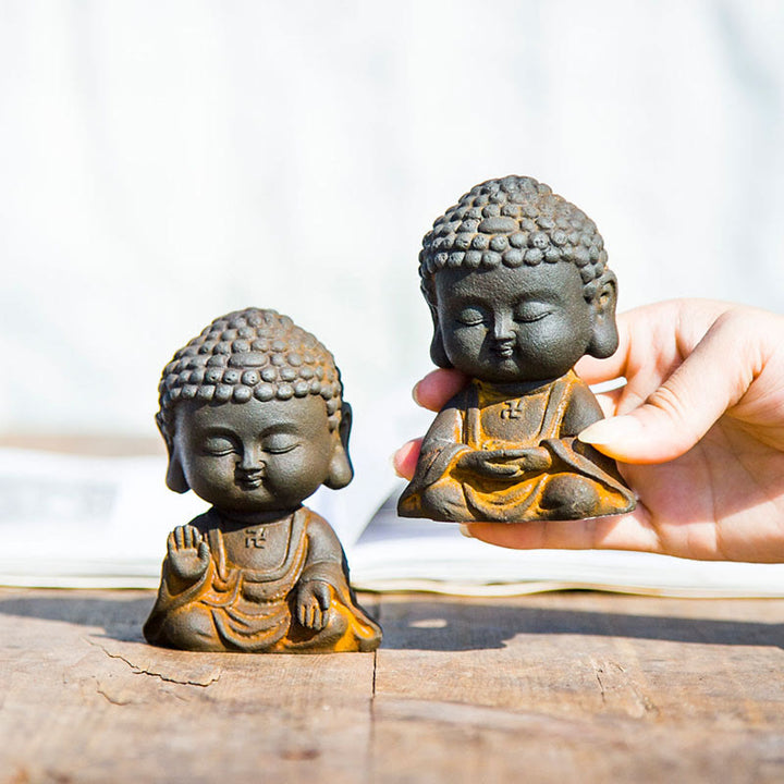 Buddha Stones Mały Medytujący Budda Żelazo Proszek Rdza Odlew Żywicy Statua Dekoracja Domu - image 2