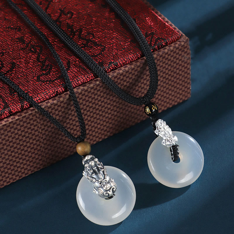 Buddha Stones Biały Agat Srebro Sterling 999 Czarny Onyks Zielone Drzewo Sandałowe Pi Xiu Klamra Pokoju Sześć Prawdziwych Słów Naszyjnik Wisiorek - image 9