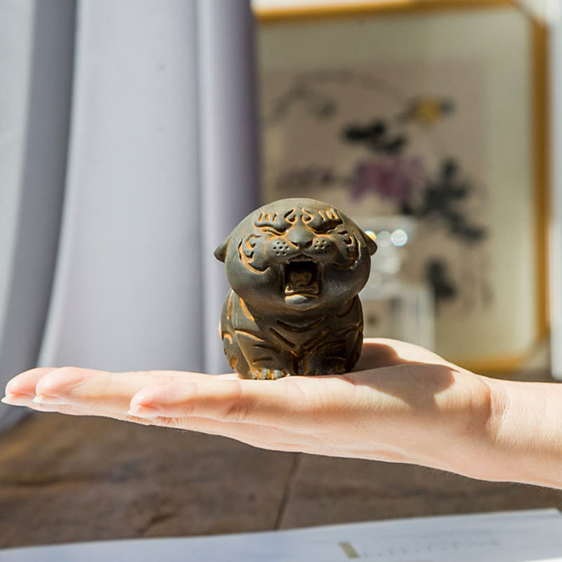 Buddha Stones Mini Uroczy Tygrys Żelazo Proszek Rdza Odlew Żywicy Statua Dekoracja Domu