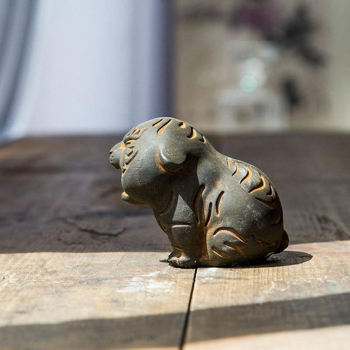 Buddha Stones Mini Uroczy Tygrys Żelazo Proszek Rdza Odlew Żywicy Statua Dekoracja Domu