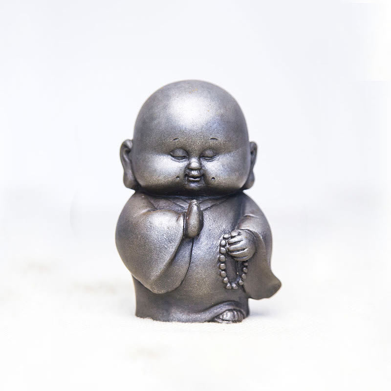 Buddha Stones Ręcznie Robione Mały Mnich Żelazo Proszek Rdza Odlew Żywicy Statuetka Dekoracja Domu