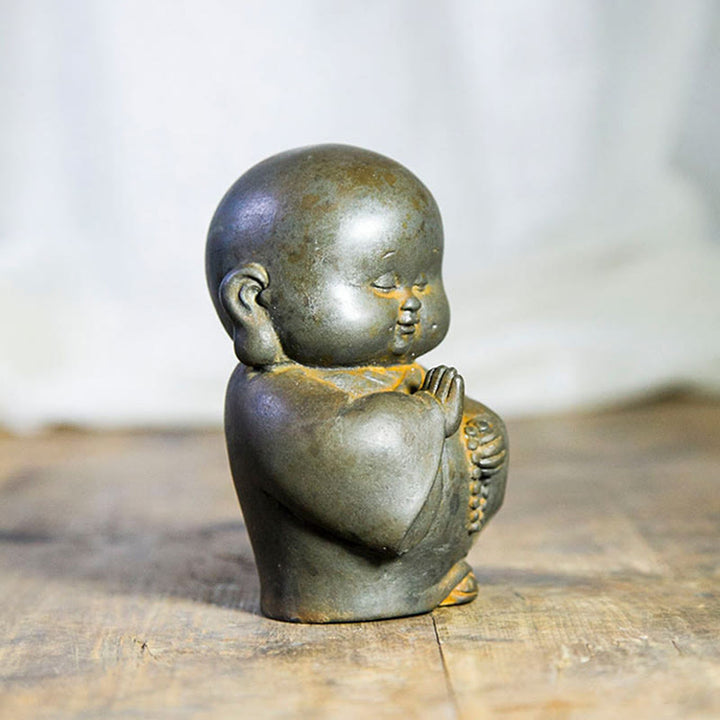 Buddha Stones Ręcznie Robione Mały Mnich Żelazo Proszek Rdza Odlew Żywicy Statuetka Dekoracja Domu