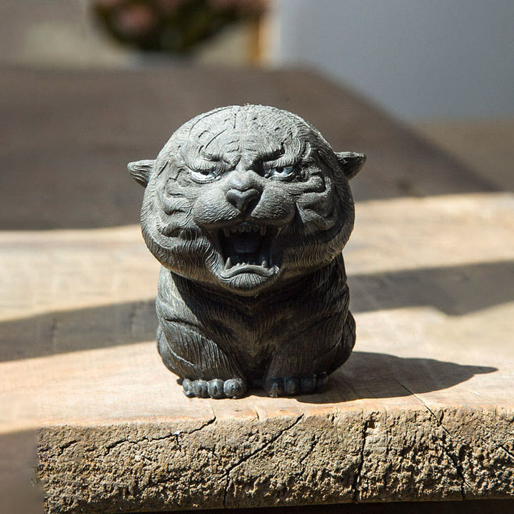 Buddha Stones ręcznie robione miniaturowe ryczące tygrysy żelazny proszek rdza odlew żywiczny dekoracja domu - Wersja czarna 7,5*8*5,5 cm - image 13