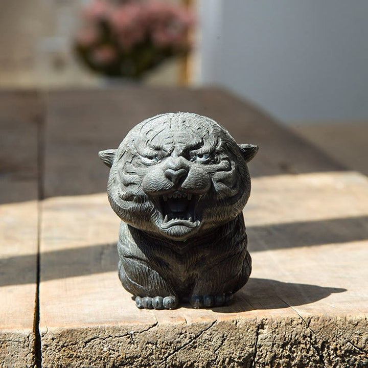 Buddha Stones ręcznie robione miniaturowe ryczące tygrysy żelazny proszek rdza odlew żywiczny dekoracja domu