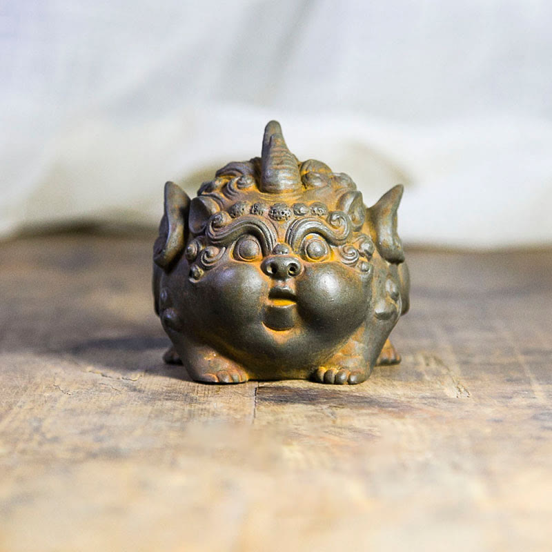 Buddha Stones Ręcznie Bogactwo PiXiu Żelazo Proszek Rdza Odlew Żywicy Statua Dekoracja Domu