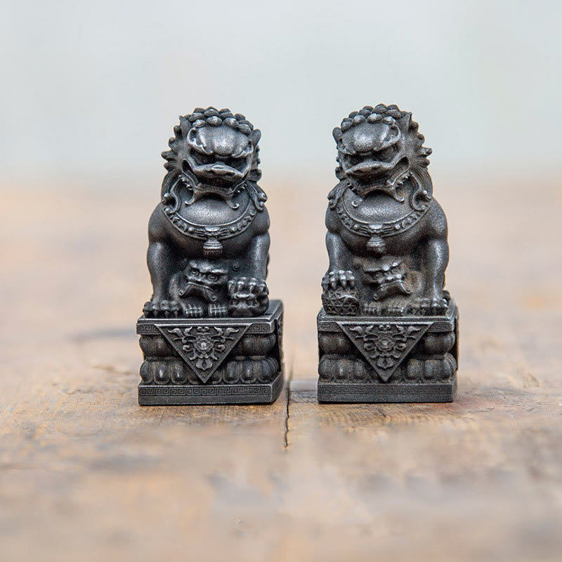 Buddha Stones Ręcznie robione Lwy Fu Foo Psy Żelazo Proszek Rdza Odlew Żywicy Statua Odpędzająca Zło Ochrona Dekoracja Domu
