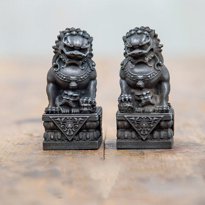 Buddha Stones Ręcznie robione Lwy Fu Foo Psy Żelazo Proszek Rdza Odlew Żywicy Statua Odpędzająca Zło Ochrona Dekoracja Domu