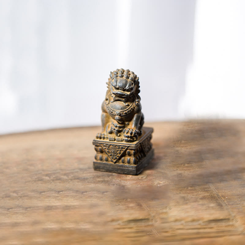 Buddha Stones Ręcznie robione Lwy Fu Foo Psy Żelazo Proszek Rdza Odlew Żywicy Statua Odpędzająca Zło Ochrona Dekoracja Domu
