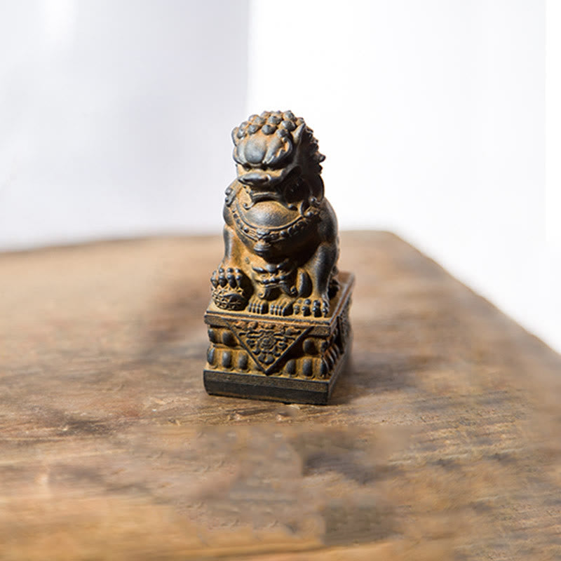Buddha Stones Ręcznie robione Lwy Fu Foo Psy Żelazo Proszek Rdza Odlew Żywicy Statua Odpędzająca Zło Ochrona Dekoracja Domu