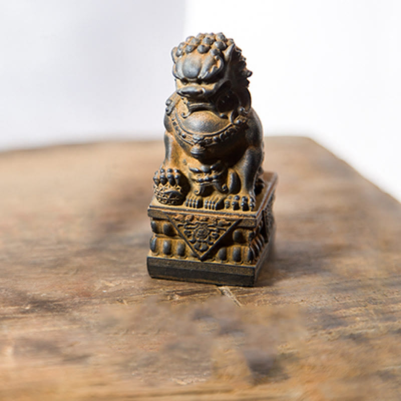 Buddha Stones Ręcznie robione Lwy Fu Foo Psy Żelazo Proszek Rdza Odlew Żywicy Statua Odpędzająca Zło Ochrona Dekoracja Domu
