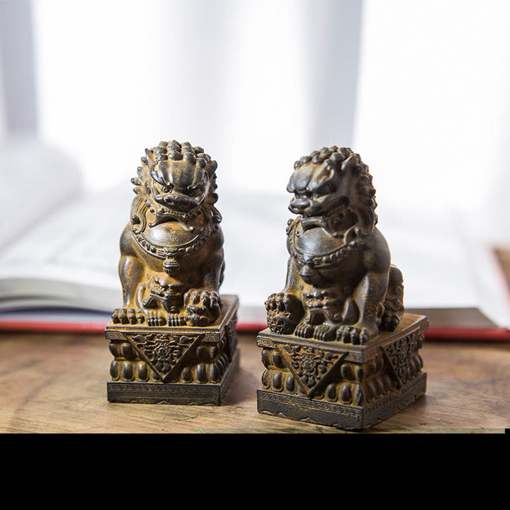 Buddha Stones Ręcznie robione Lwy Fu Foo Psy Żelazo Proszek Rdza Odlew Żywicy Statua Odpędzająca Zło Ochrona Dekoracja Domu