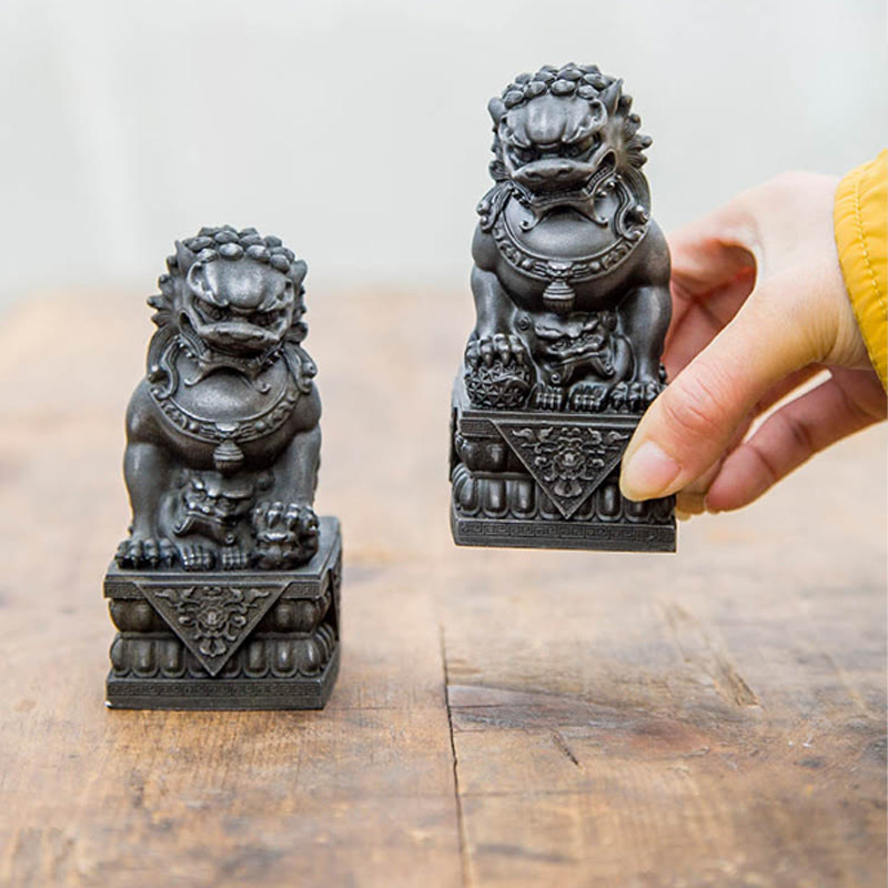 Buddha Stones Ręcznie robione Lwy Fu Foo Psy Żelazo Proszek Rdza Odlew Żywicy Statua Odpędzająca Zło Ochrona Dekoracja Domu