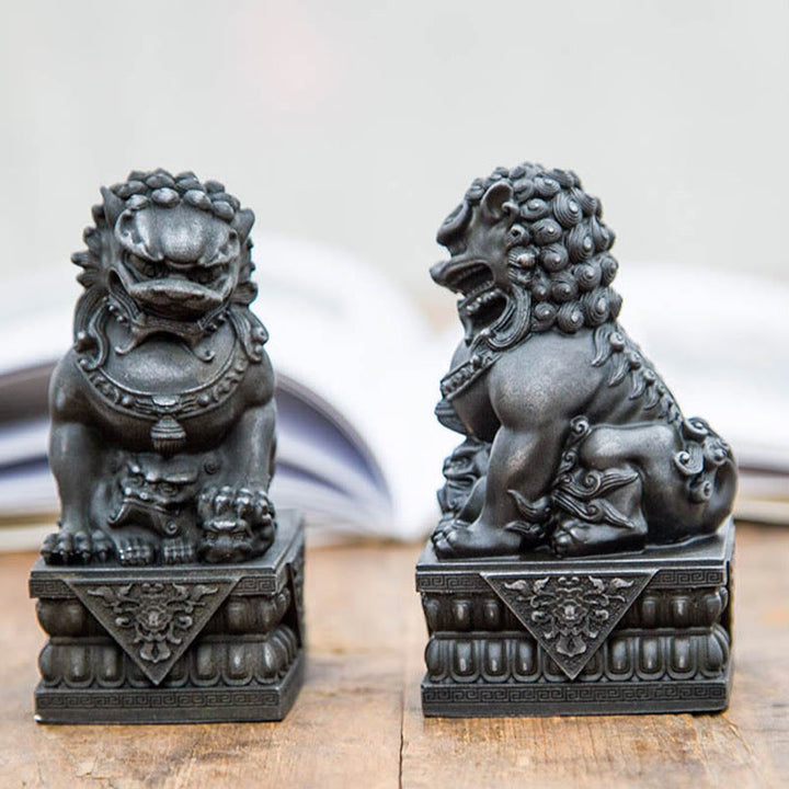 Buddha Stones Ręcznie robione Lwy Fu Foo Psy Żelazo Proszek Rdza Odlew Żywicy Statua Odpędzająca Zło Ochrona Dekoracja Domu