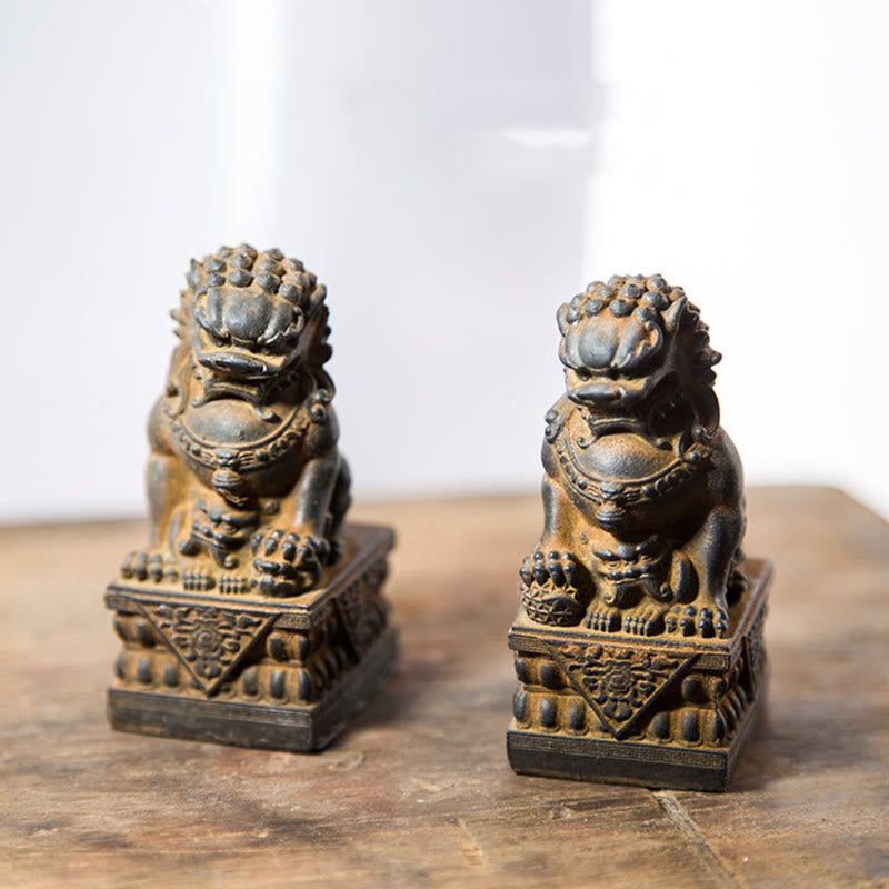 Buddha Stones Ręcznie robione Lwy Fu Foo Psy Żelazo Proszek Rdza Odlew Żywicy Statua Odpędzająca Zło Ochrona Dekoracja Domu