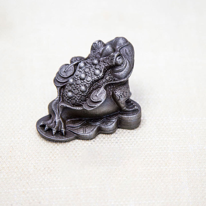 Buddha Stones Ręcznie Feng Shui Żaba Ropucha Miedziane Monety Proszek Żelaza Rdza Odlew Żywicy Statua Dekoracja Domu