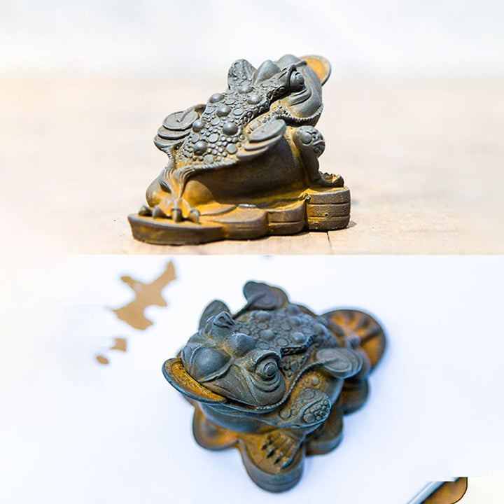 Buddha Stones Ręcznie Feng Shui Żaba Ropucha Miedziane Monety Proszek Żelaza Rdza Odlew Żywicy Statua Dekoracja Domu