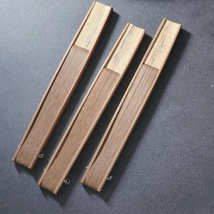 Buddha Stones Lotos Ważka Piwonia Motyl Ręczny Papierowy Bambusowy Składany Wachlarz 22,5 cm