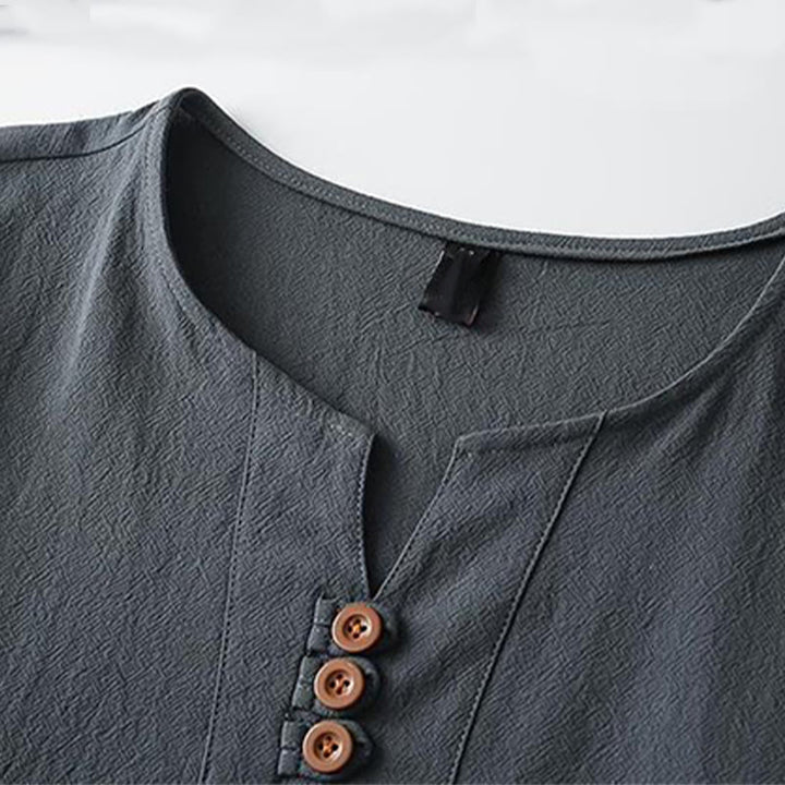 Koszula męska z krótkim rękawem, bawełniano-lniana, z dekoltem w serek i trzema guzikami w kolorze Buddha Stones - image 5