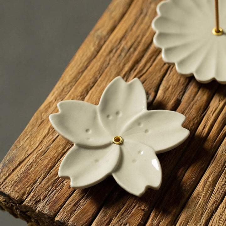 Buddha Stones Lotos Kwiat Wiśni Kwiat Śliwy Chryzantema Uzdrawiająca Ceramiczna Kadzielnica Dekoracja - image 2