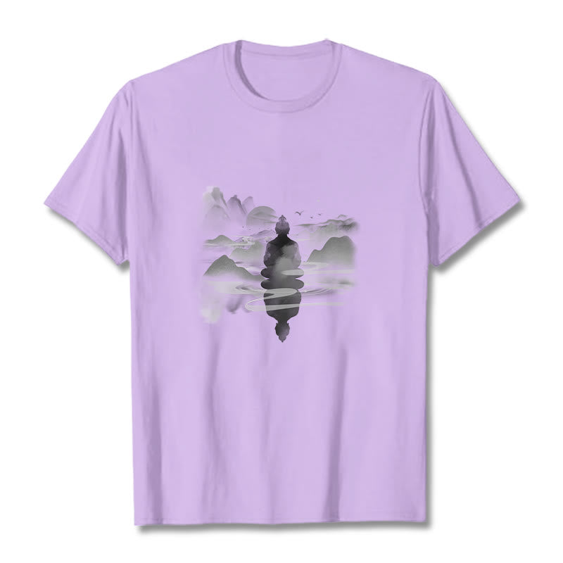 Buddha Stones Medytujący Budda Siedzący W Górach Wzór Bawełniana Koszulka T-shirt - Śliwka - 2XL - image 14