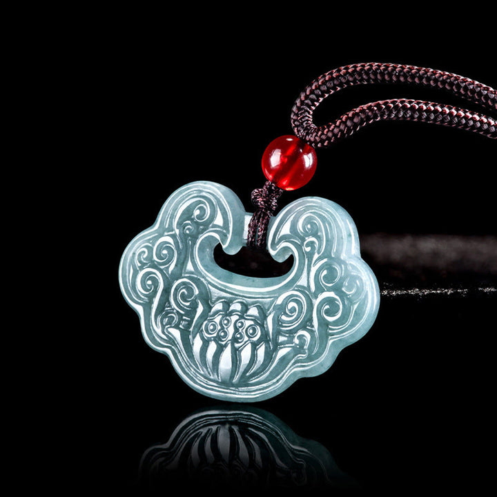Buddha Stones Lotos Rzeźbiony Jade Ruyi Obfitość Dobrobyt Obfitość Naszyjnik Wisiorek